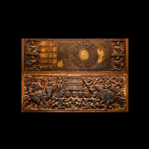 พระพุทธบาทไม้ ศิลปะอู่ทอง